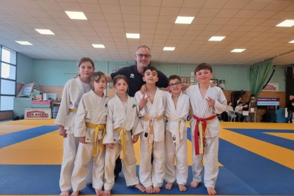 Tournoi par équipe de Pontarlier poussin et benjamin le  28-29/3/26